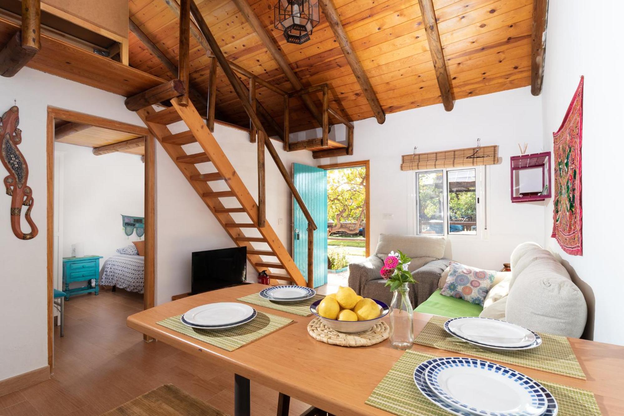 Karma House Guest House Casares Ngoại thất bức ảnh