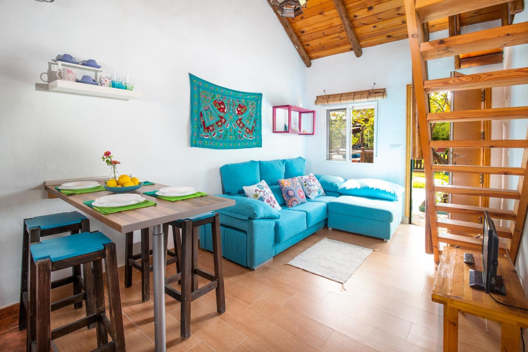 Karma House Guest House Casares Ngoại thất bức ảnh
