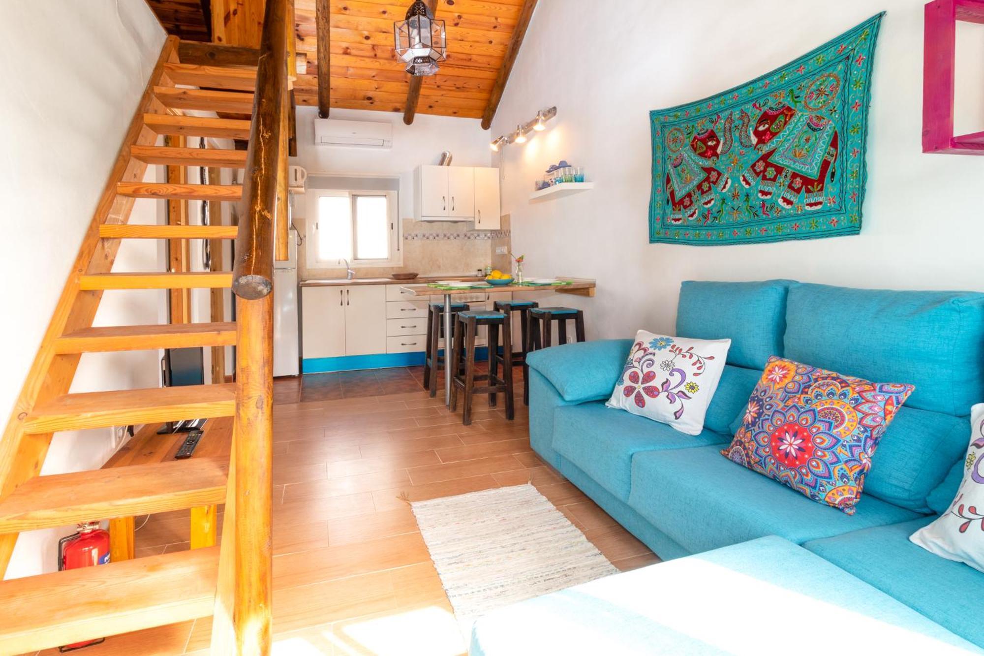 Karma House Guest House Casares Ngoại thất bức ảnh