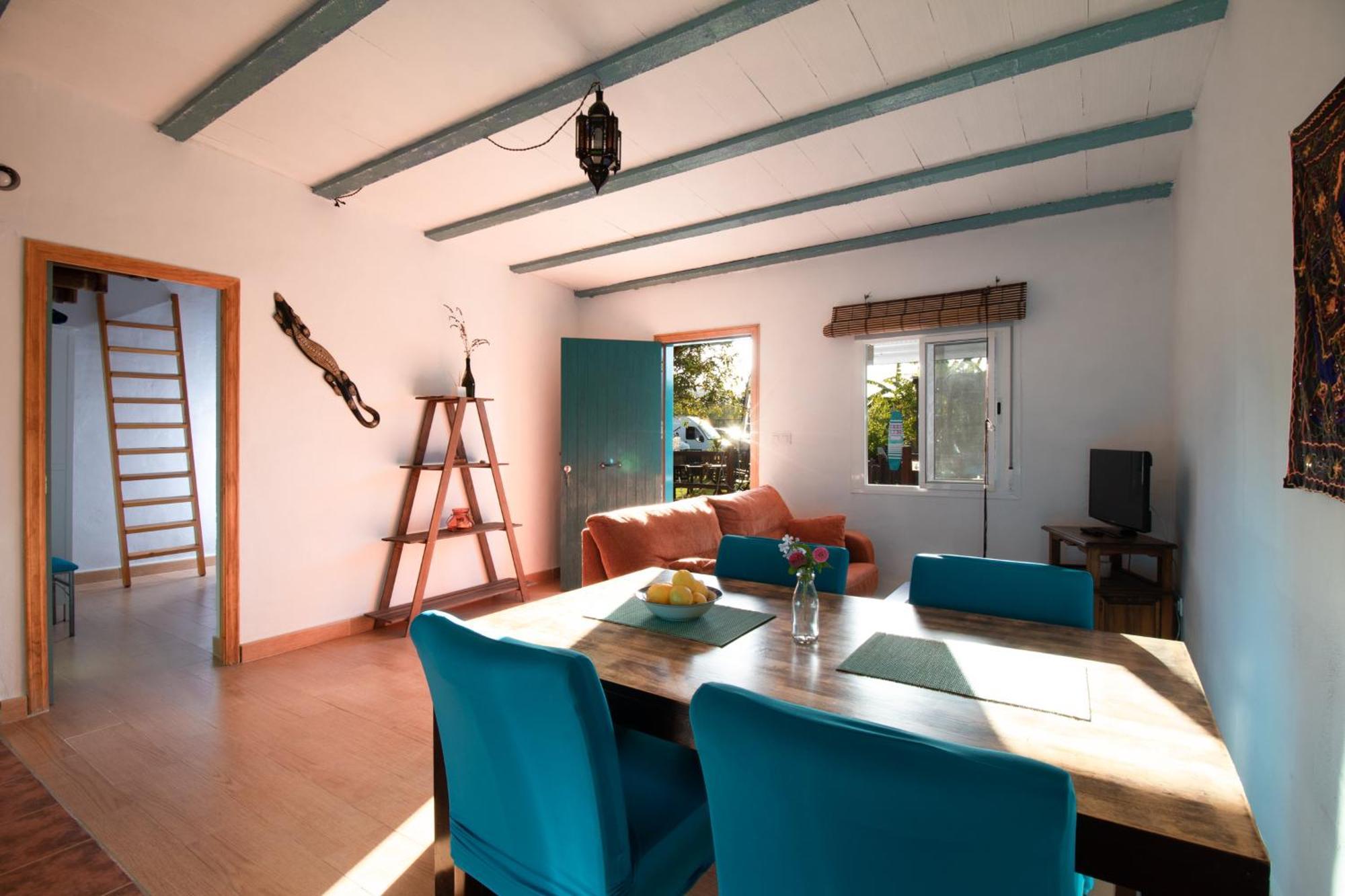 Karma House Guest House Casares Ngoại thất bức ảnh